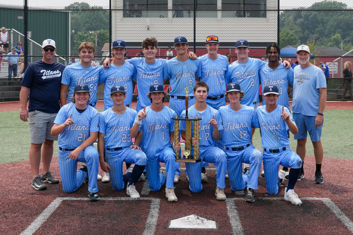 Indy Titans are the 17u Gold Bracket Champions! 🏆