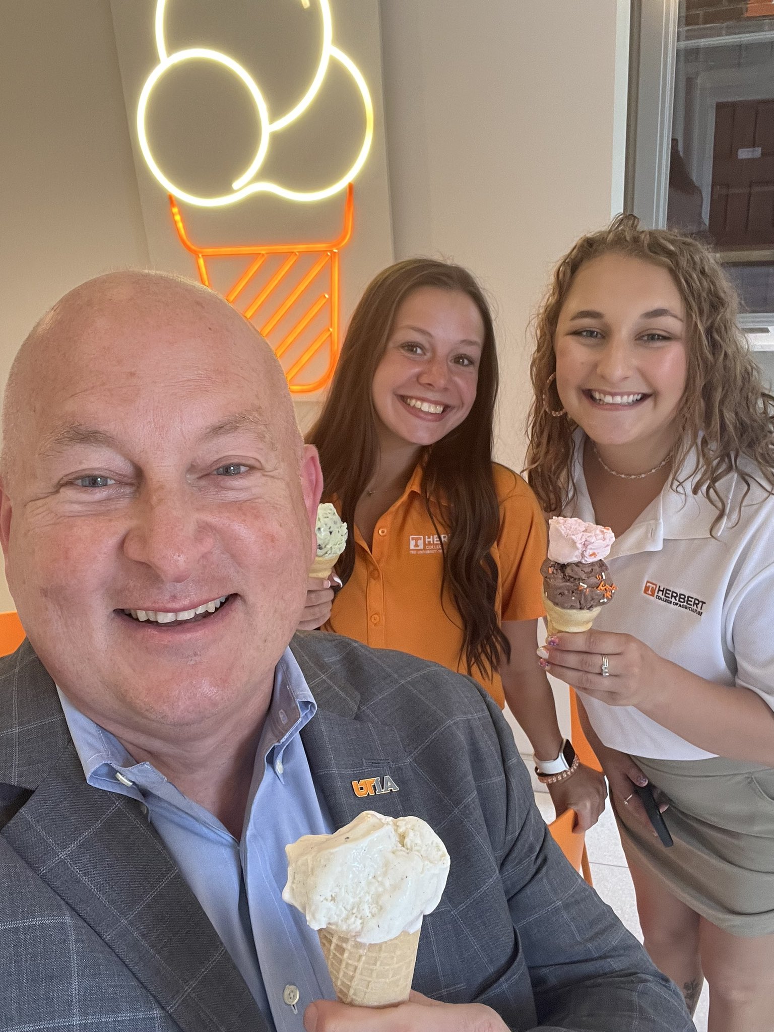 Keith Carver on Twitter "It’s NationalIceCreamDay, so I feel