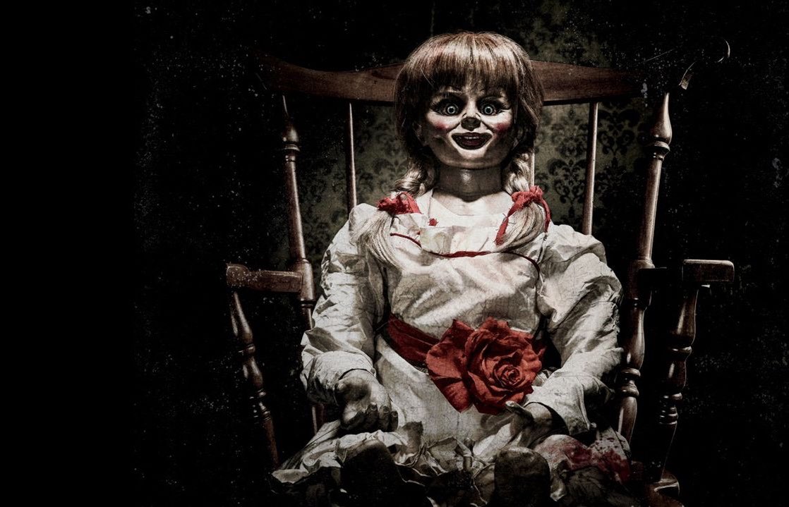 noam_trey's tweet photo. THREAD: L’histoire terrifiante de la poupée Annabelle. https://t.co/1FyjbNdngf
