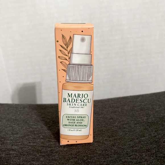 TimesCloset24's tweet photo. So good I had to share! Check out all the items I'm loving on @Poshmarkapp #poshmark #fashion #style #shopmycloset #mariobadescu #aliceolivia: https://t.co/wNqcRzFUzY https://t.co/SFLTvUkF6q