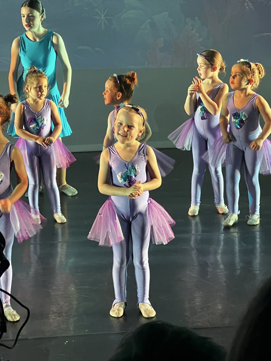 km_stanford's tweet photo. That’s a wrap for our dancing girls on their Showcase 2023 at Janet Stephens Theatre Dance School 👯‍♀️
Two dances for Violet and I lost count of how many dances Isabelle did 🩰
What a fantastic show 👏 
@RhiwSyrDafydd 
@MrsCLongRSDP https://t.co/X1Q4oFqOuW