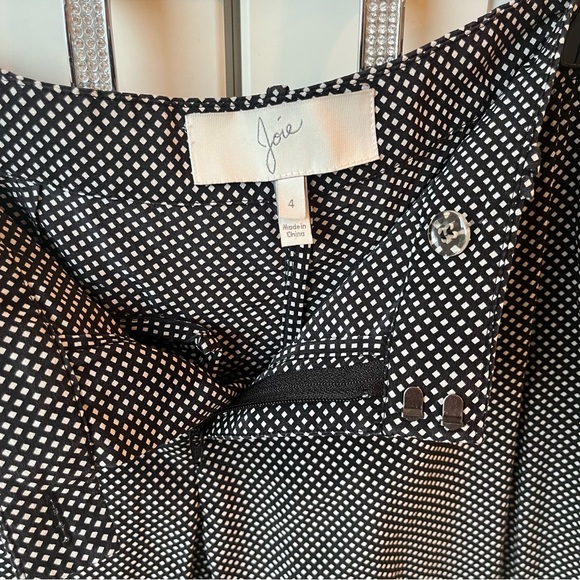 jen*has*it tweet media