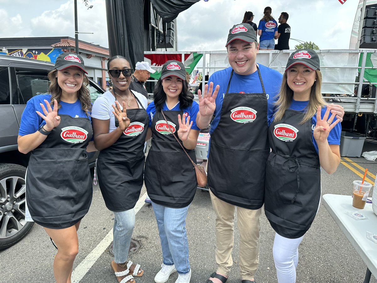Cheese stacking champs!* 
Had so much fun at the Galbani Italian Heritage Festival today 🧀 🇮🇹 

(*Hope was the actual stacking winner in this group)