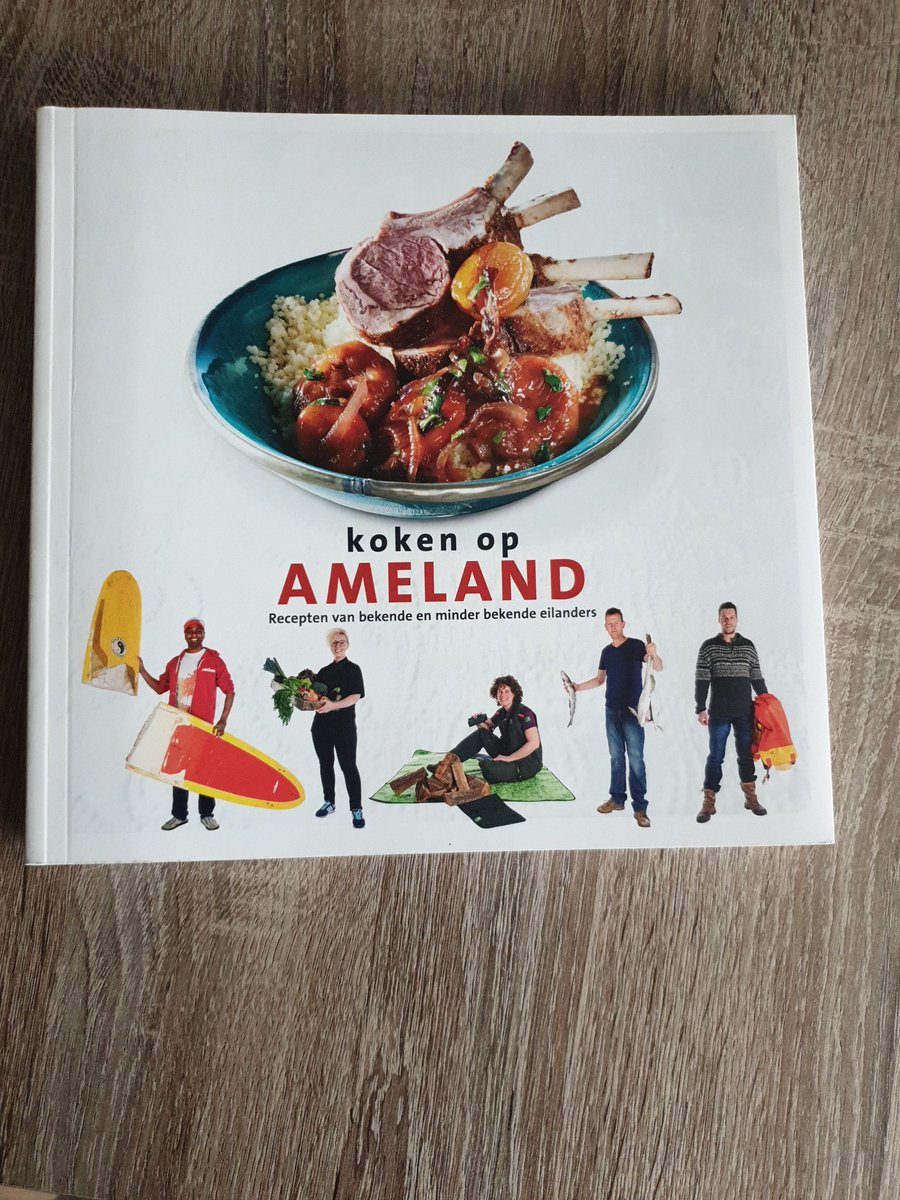 Ien28's tweet photo. @ingridodl28 @Alwin_Drost Er bestaat een Ameland kookboek😉 https://t.co/PYRqXyNAs5