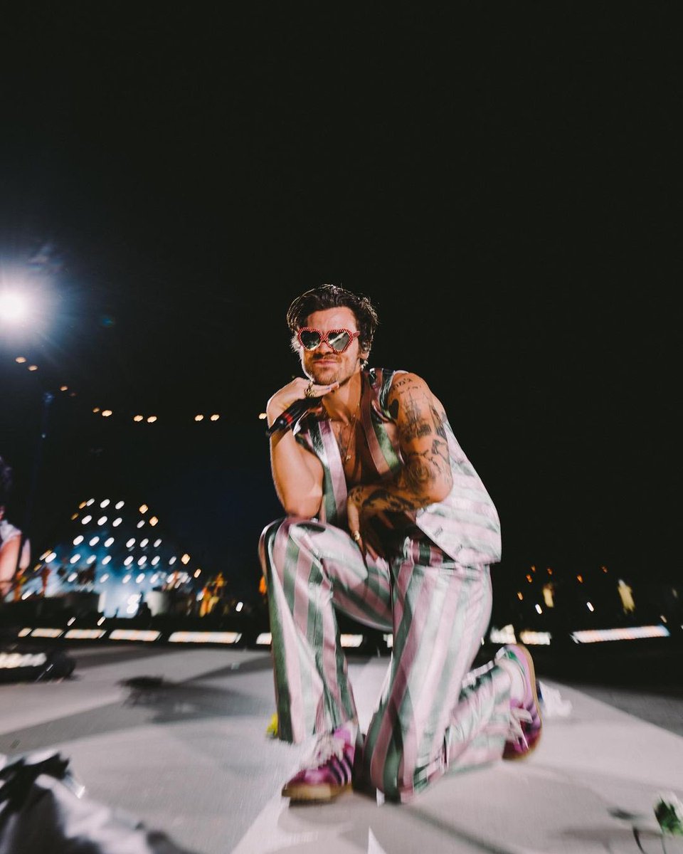loleam_'s tweet photo. My Love on Tour 2023 🫶
Paris N1 - Paris N2 - Barcelona - Madrid https://t.co/JYvPbbi7X3
