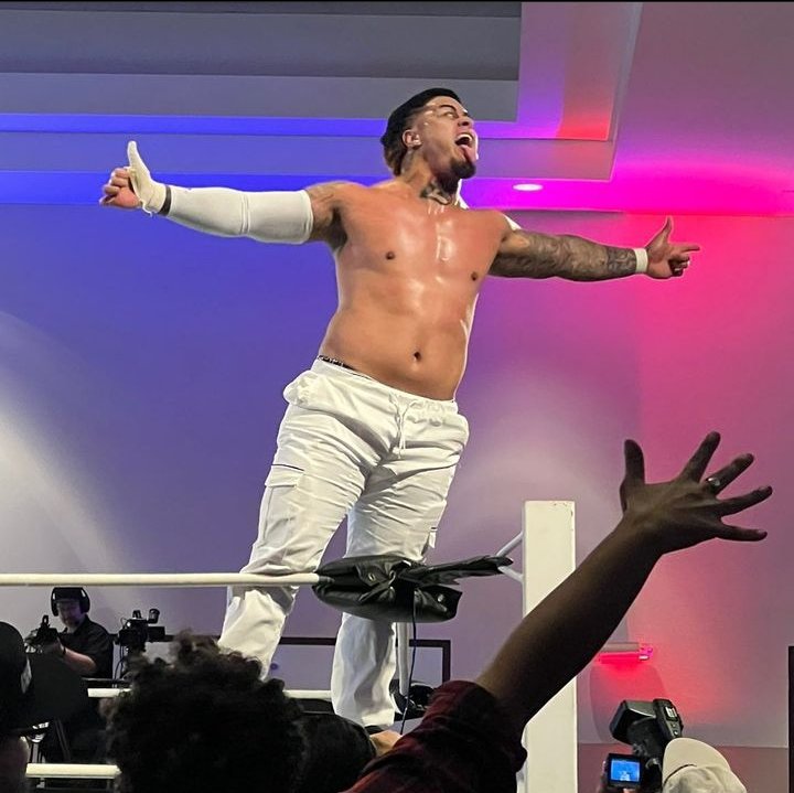 wrestlelamia's tweet photo. Umaga's Son, Zilla Fatu made his wrestling debut last night. Doing his daddy proud ❤️ https://t.co/HdNbSslRyY