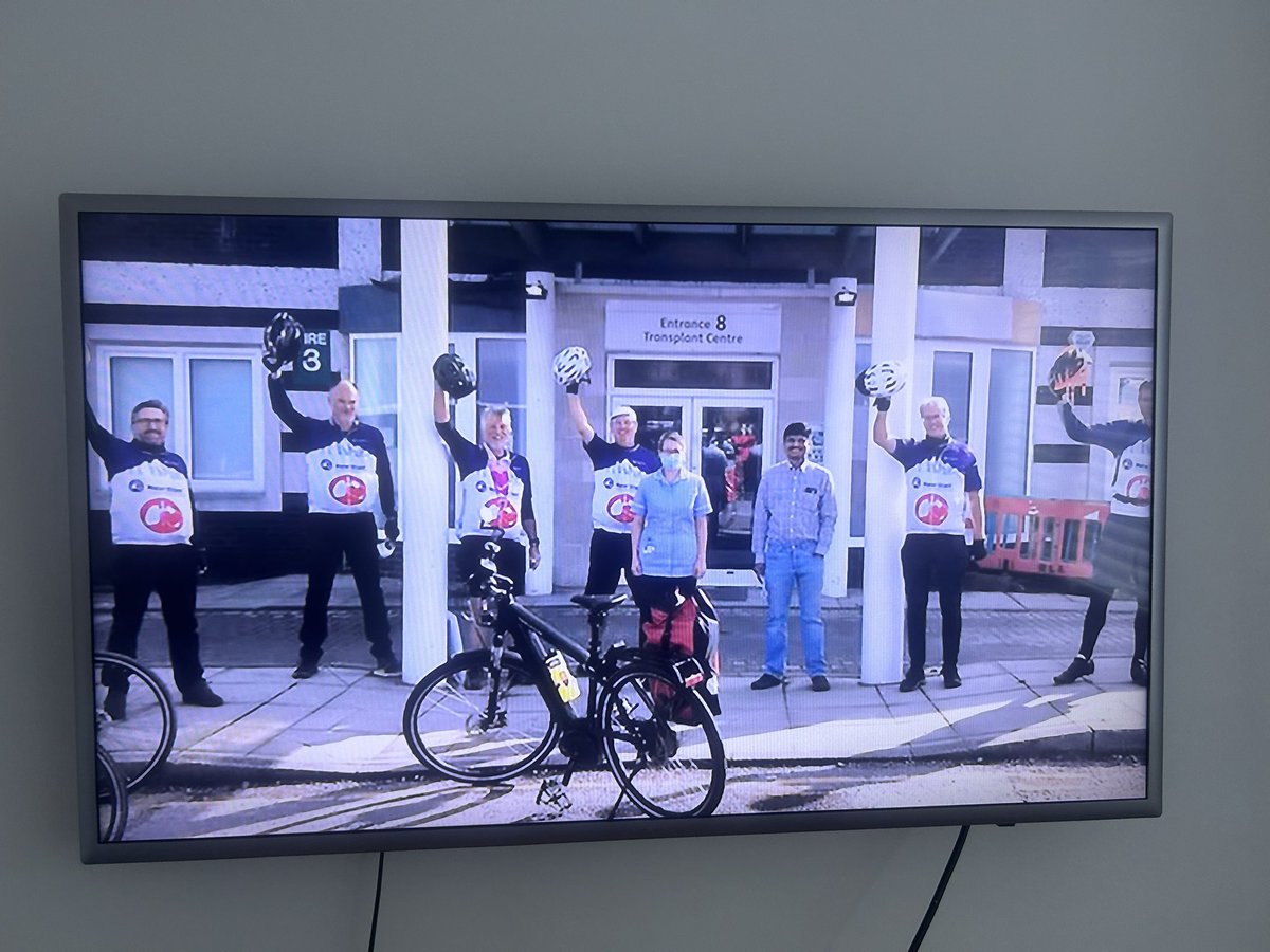 How lovely to flick on the tv to see <a href="/WythenshaweHosp/">Wythenshawe Hospital</a> <a href="/JimQuickMFT/">Transplant MFT -Jim Quick & Transplant outpatients</a> <a href="/MftTransplant/">Heart & Lung Transplant MFT</a> <a href="/newstartcharity/">newstartcharity</a> ❤️