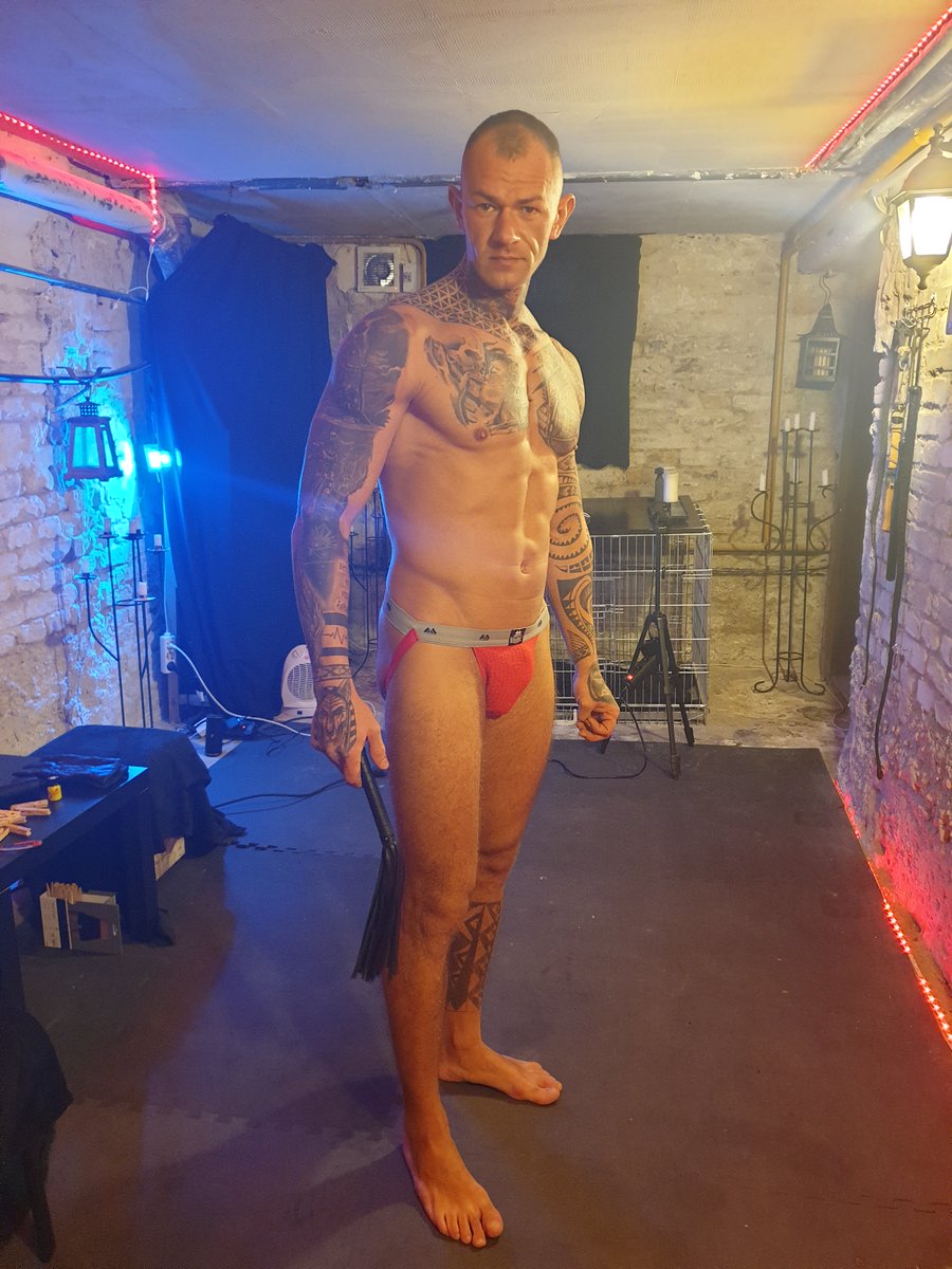 adonisdomtop's tweet photo. I will also use the whip in my hand on you if you apply to be a slave. Hierarchy works! #master #slave #slavetraining #bdsm #fetish #alpha #domination #humiliation https://t.co/Qf3ptNvrdJ