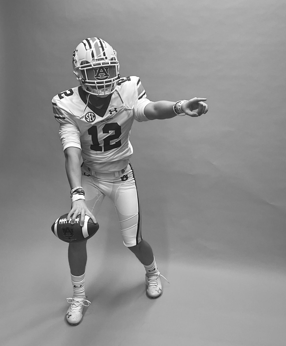 TrentSeaborn's tweet photo. Excited to be back on The Plains for #BigCatWeekend July 29. Thank you @CoachPMonty @CoachHughFreeze for the invite! 🦅 

@recruitwarriors @WARRIORNATION20 @coachmarkf @calebJ_Rivals @PwrofDixieland @auburnliveon3 @recruitingwde @byharrisontarr @theauburnwire @ITATJason  @aroundtheplains @chadsimmons_ @on3recruits @qbhitlist @aldotcompreps @aldotcomtigers @benthomaspreps @jamiehale @ryanwrightrng @on3keith @swiltfong247 @adamgorney @rivalsfriedman @AL7AFootball @AuburnFootball @AuburnRivals @HallTechSports1