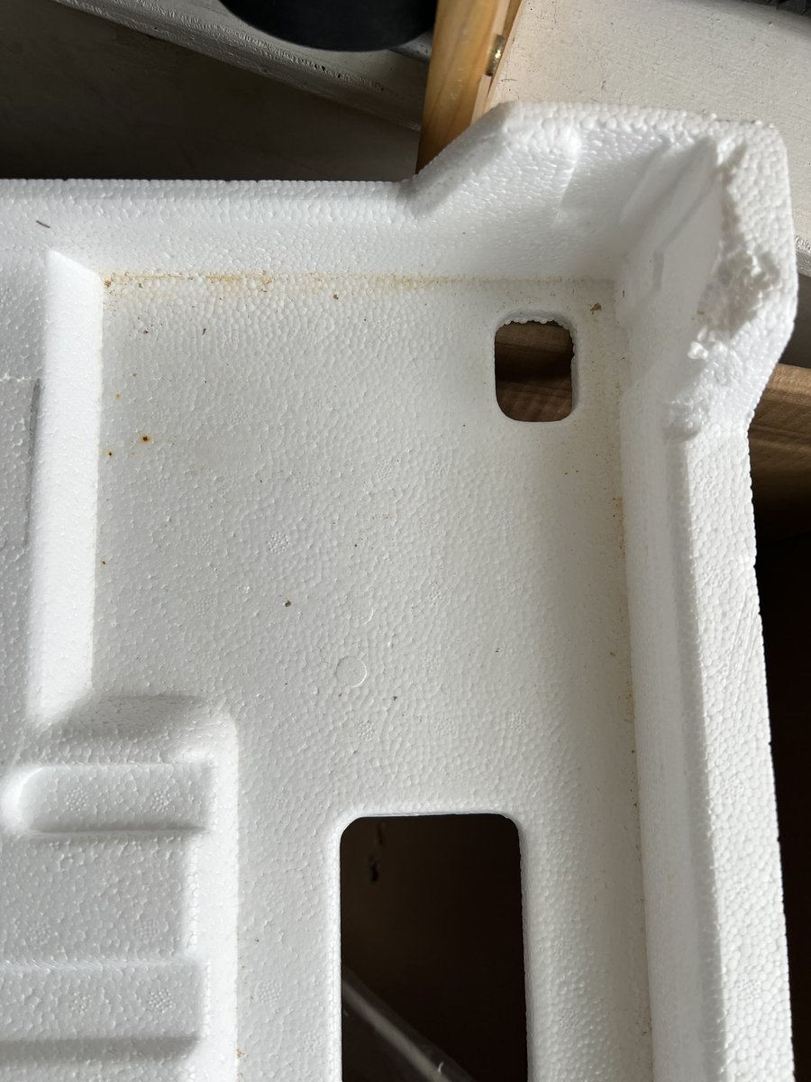 Krusky_'s tweet photo. Umm @generalelectric @Lowes what are y’all selling?! This is such an inconvenience man… https://t.co/gu8d2A4lxb
