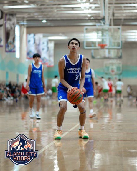 SAPremierHoops's tweet photo. 17U @SAPremierHoops

Huge win vs HD Toros Elite in the last game of the @AlamoCityHoops1 Summer Hoopfest. Coaches hopefully you didn’t miss an outstanding performance from our guys!

@isaiahcardona33 34pts 
@amare4023 14pts 
@NateCash2024 8pts
@Asxni11 8pts 

@TBScouts @GASOBlue https://t.co/MoMqga6nma