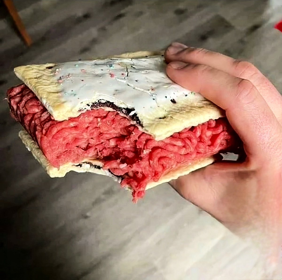 AlphaFox tweet media