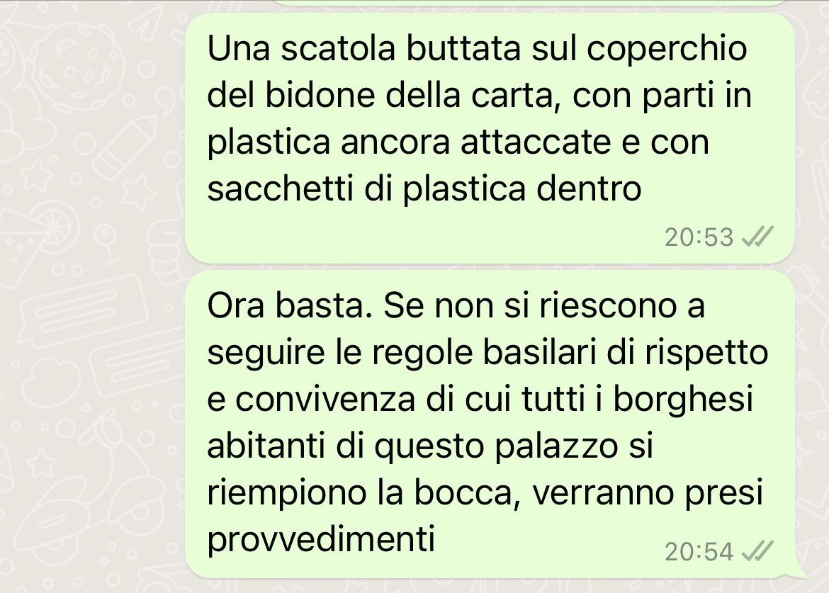 IlMarcoDiOz's tweet photo. Sul gruppo del condominio stasera I choose violence https://t.co/RHdWN4JsNU