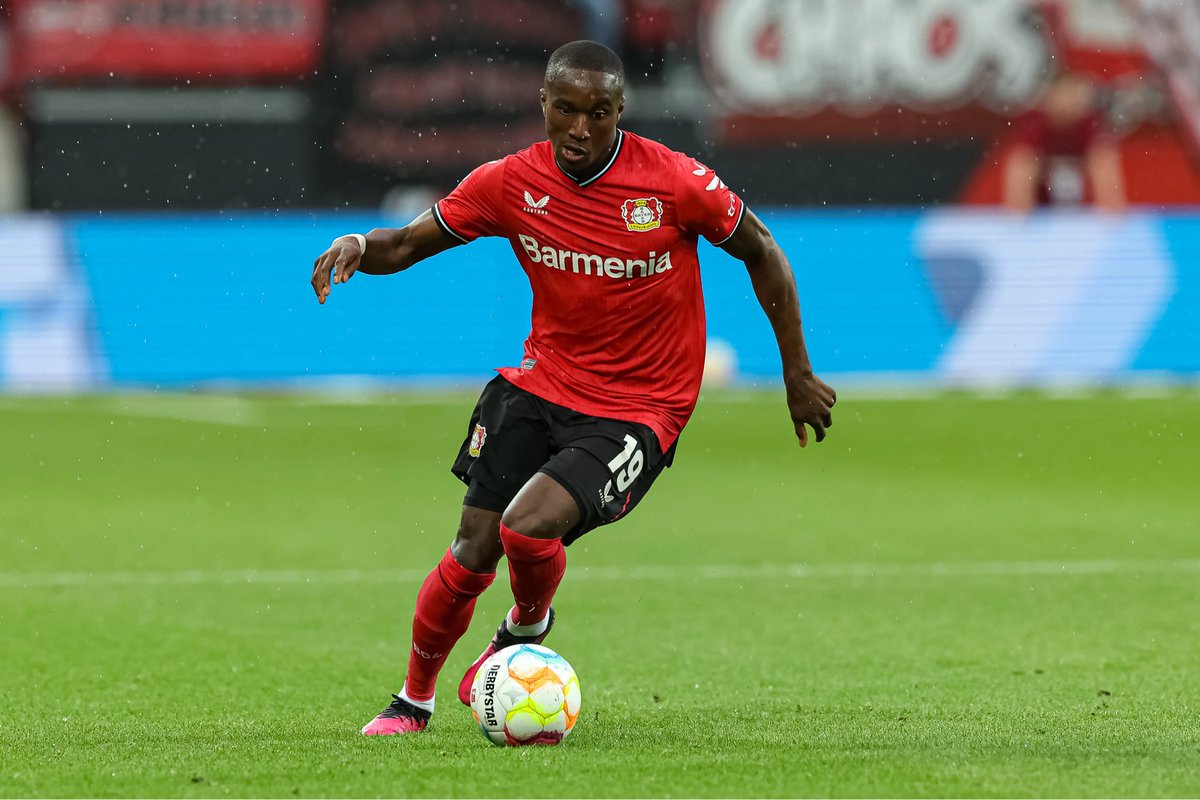 MaxLeeTransfers's tweet photo. Al-Nassr have now made an official bid for Moussa Diaby, it is seen as a fair fee but Bayer Leverkusen will most likely hold out for more. 🟡 ✍️

Al-Nassr have also made a BIG contract proposal to Diaby that he is now seriously considering. #AVFC 

Aston Villa will send in their bid soon and are hopeful to conclude the deal before the end of the week. ⏳ #Transfers