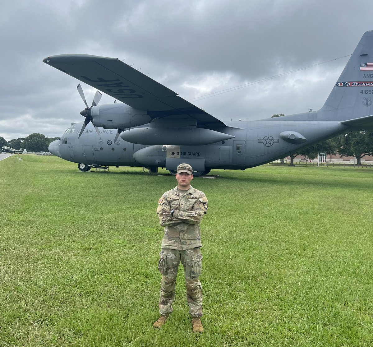Paratroopers lead the way! 🪖 U.S. Army Airborne🪂