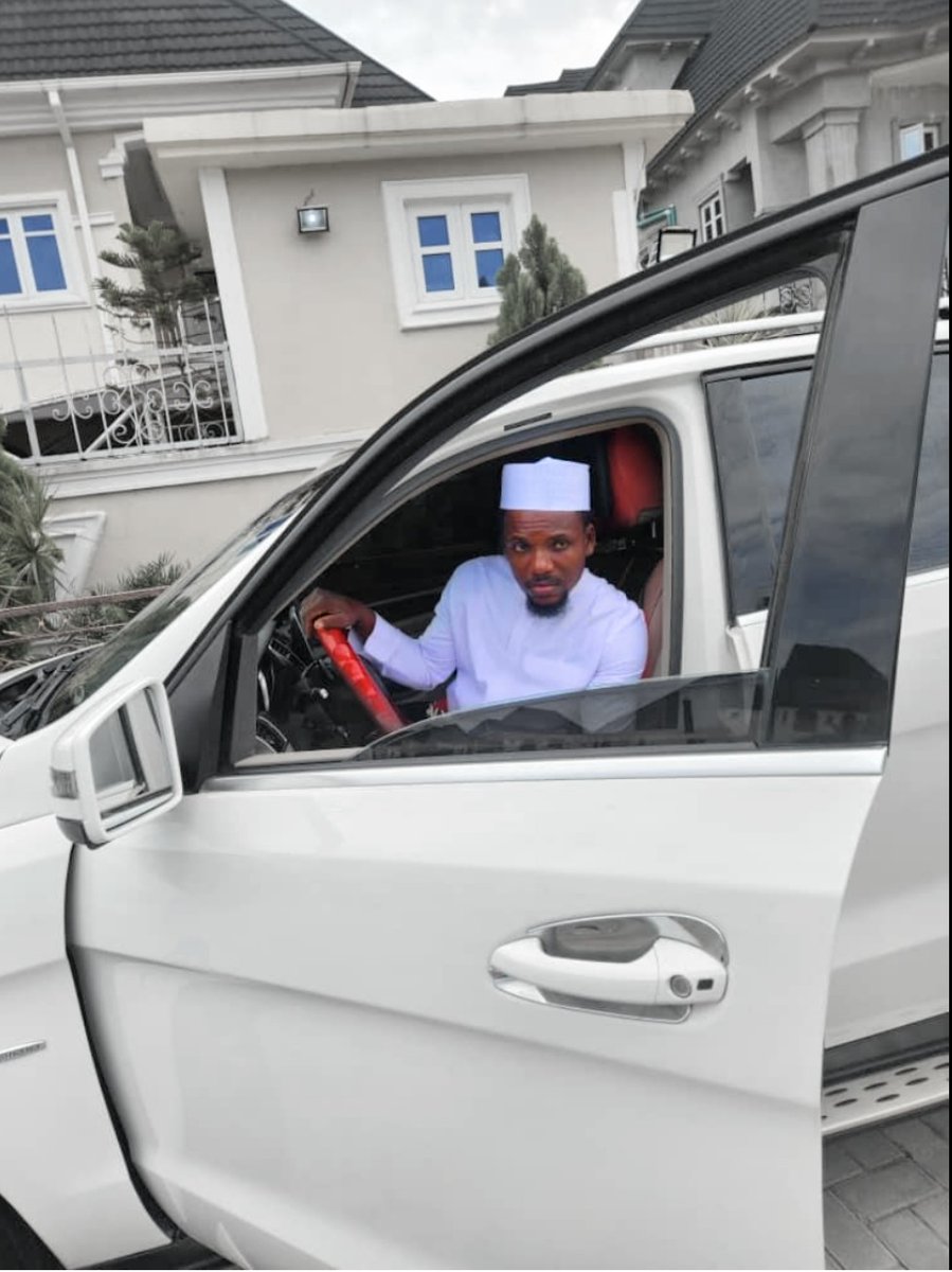 Equity_ofs's tweet photo. TINUBU REMOVAL WIILL FAVOUR ME AND MY FAMILY

IF YOURE WITH ME SAY "AMEN"

25% IN  FCT https://t.co/W8fQuIKZHg