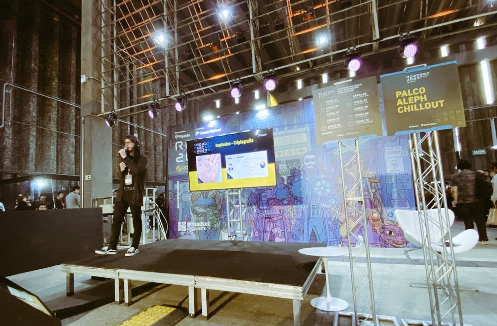 matheusgtralli's tweet photo. Duas palestras no mesmo dia na @roadsec ! Round 1 na mesa do @lhc_campinas e Round 2 no palco Aleph! https://t.co/VwhLcn5qxy