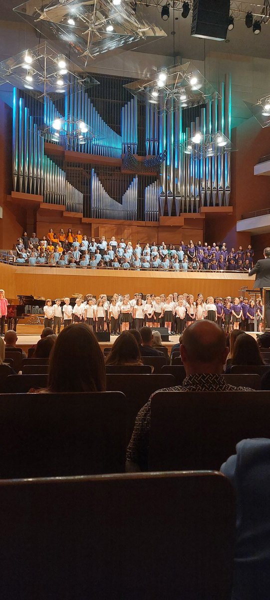 Tottington Primary tweet media