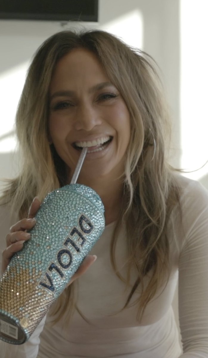 This is your LAST CHANCE to enter for the chance to win my @DelolaLife bling cup giveaway! ✨ Enter Now: instagram.com/reel/CusGbTbMF… 
 
Enter as many times as you'd like! Each comment counts as an entry! You can only tag ONE person per entry/comment. 1 winner will be selected. Must