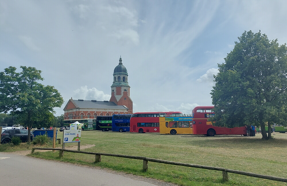 BobMockford's tweet photo. Bus rally at the Royal Victoria Country Park on Sunday. #BusRally #Netley https://t.co/bW7wJNQJWi