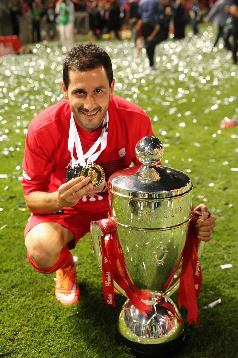 AustraliaFut's tweet photo. Menudas temporada dejó Sergio Cirio en Australia.

Llegó en 2013 al Adelaide y ganó Premiership, Championship y la FFA Cup en sus cuatro años en el club. Y fue nombrado mejor jugador de la final de copa de 2014. https://t.co/BZw4a0WVA3