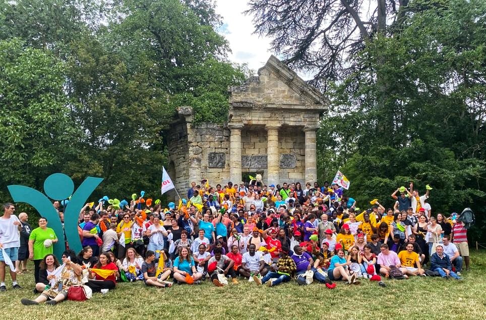 joc92nc's tweet photo. Merci🙏🏼à nous tous... Jeunes engagés aux 4 coins de France dans nos quartier populaires pour faire bouger les choses pour l'avenir de notre 🌍 et de témoigner de l'esprit🕊qui nous anime !  #MissionOuvriere #JeunesseOuvriereChretienne #JeunesEtCitoyens #JeunesCathos92 #Diocèse92 https://t.co/tU6QIi7Xqu