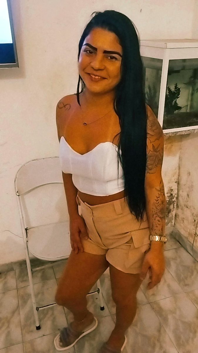 Se eu estou de pé pq Deus sempre tem me sustentado 😍🙌🏻❤️