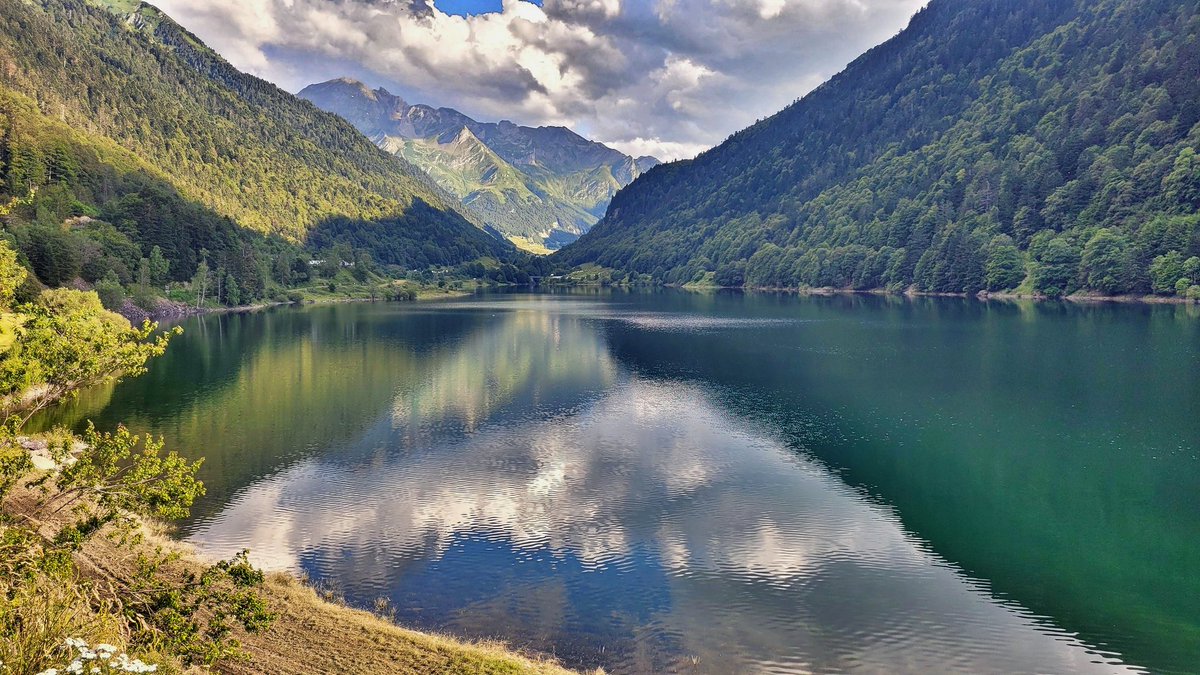 vue sur les pyrénées tweet media
