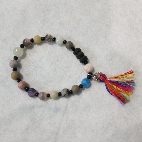 So good I had to share! Check out all the items I'm loving on <a href="/Poshmarkapp/">Poshmark</a> from <a href="/NotJustJeweLori/">NotJustJeweLori</a> #poshmark #fashion #style #shopmycloset #handcrafted: posh.mk/ke46zYtluBb