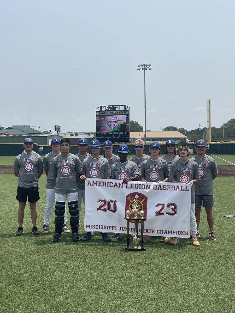 NEMCCBASEBALL's tweet image. Great day to watch 2 solid teams compete for a state championship at #ThePlex  Congrats to @AcesBaldwyn  on the #StateTitle and @JrTupelo on a great tournament! @JasonWTVA @NEMCCTigers @wtva9news @DJournalnow #GoTigers #TIGERTOWN