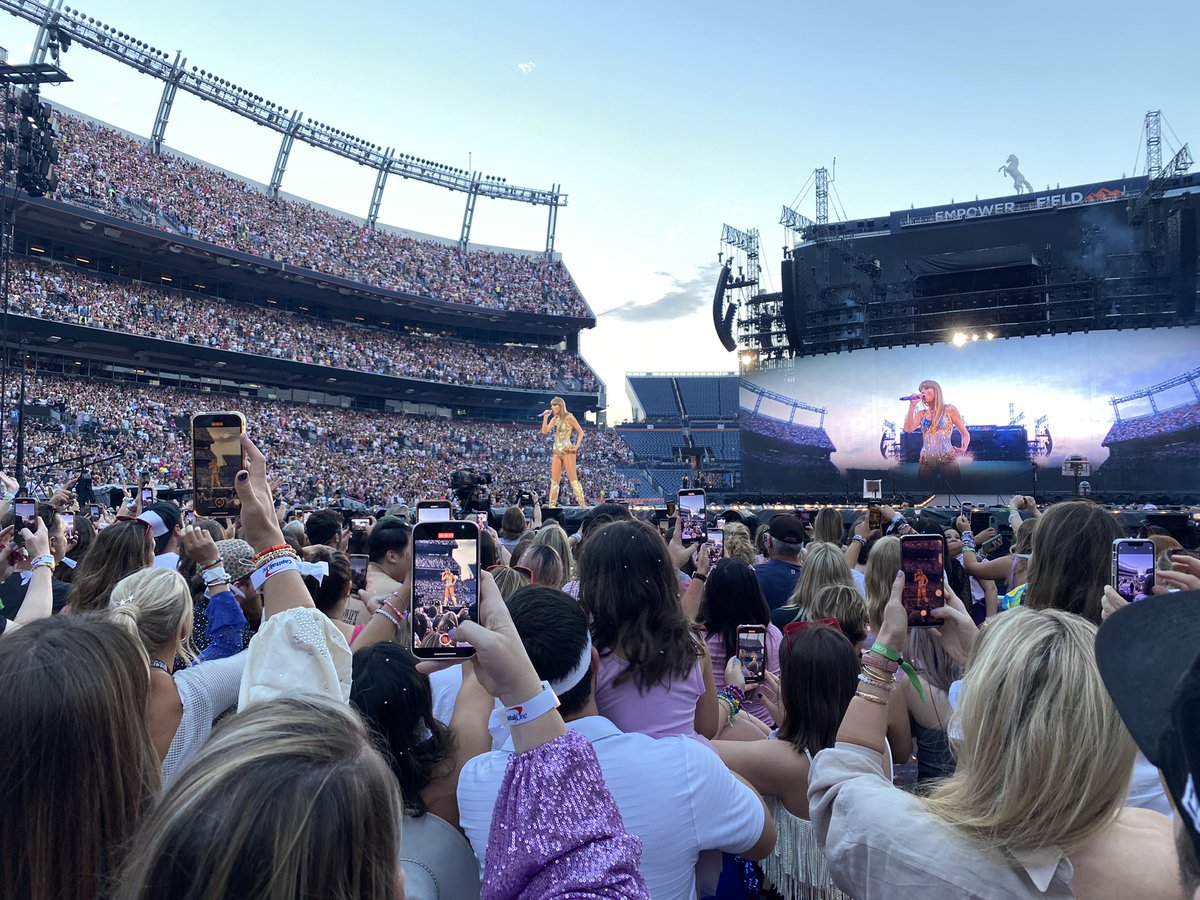 John Wenzel tweet media