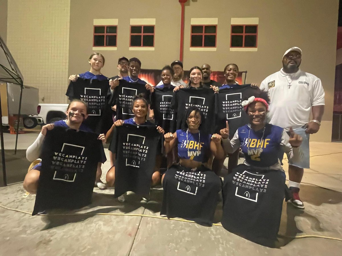 ClubHBHFAZ's tweet image. 💍 ‘em!

#ClubHBHFAZ #HandleBizHaveFun