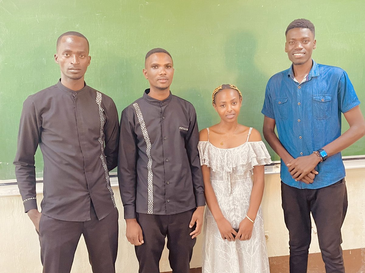 djeanbaptiste10's tweet photo. Mugikorwa cy'amatora yabagize Committee Nyobozi ya #DUSAF bwana @Habiyaremye_fid abaye President, KALISA Arsene atorerwa kuba #Vice_President .  Naho Twizerimana Mari Claire aba #General_Secretary , KARUHANGA David #Accountant muri mandate 2023-2024 ya @DUSAF12 https://t.co/RnfKia4wCI