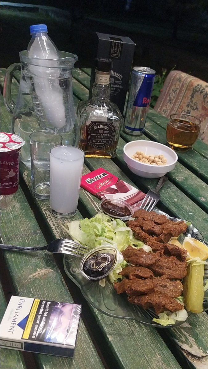 En güzel zaafimizz seviyoruz içmeyi 😎😎😎