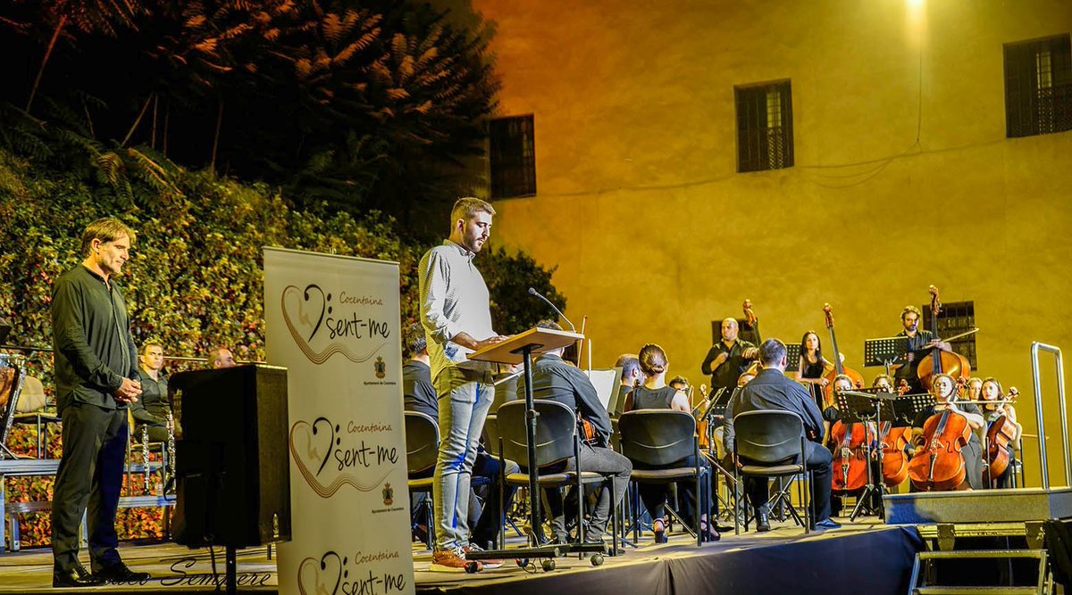 jordiplavalor's tweet photo. Cultura i música per a totes i tots!

Democratitzem la cultura i el seu accés!

Música i formació de la mà del Sent-me i @IgnacioGVidal! https://t.co/7AdMGDd9UE