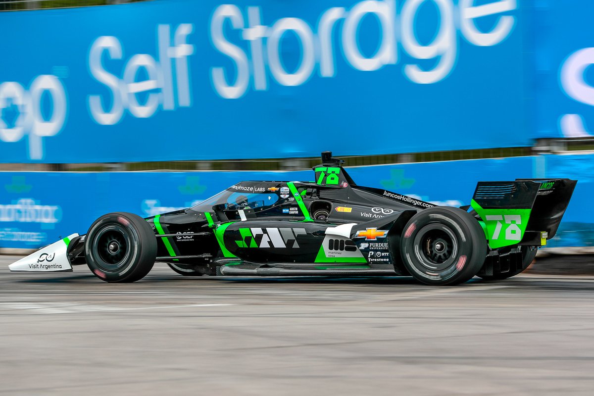 CarburandoTV's tweet photo. 🏁✅ ¡GRAN CARRERA DE CANAPINO EN TORONTO!

🇦🇷 Posición 12 para @AgustinCanapino en la décima jornada de #INDYCAR en el circuito Exhibition Place de Canadá.

🏆 Christian Lundgaard fue el ganador.

📸 @juncoshollinger https://t.co/S4VKxVnA7p