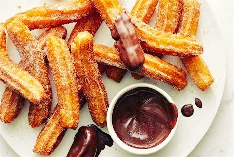 snacksexpert's tweet photo. We all love churro. It's one of the most delicious snacks in the history.

But do you know the history of the #churro itself?

Let's jump into another one of our origin tales!

🌟🍫 Unraveling the Delectable Origin of Churros! 🌟🍩

#ChurrosOrigin #SweetHistory https://t.co/eqhfpLAKII