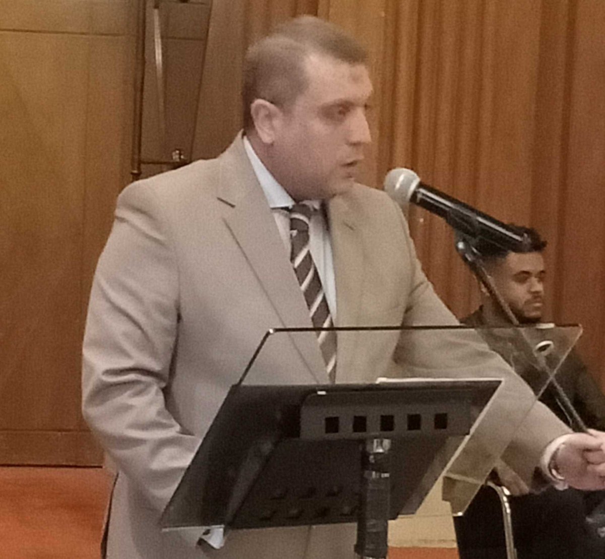 Dr_AmeenMakki's tweet photo. الزول المشوا يقابلوهو أردول وشلة الذكاء الاصطناعي هو اللواء معتز كامل القنصل العام المصري السابق في الخرطوم، والمسؤول من ملف السودان في المخابرات المصرية .
#تسريبات_اردول https://t.co/lX1XKWsOV2
