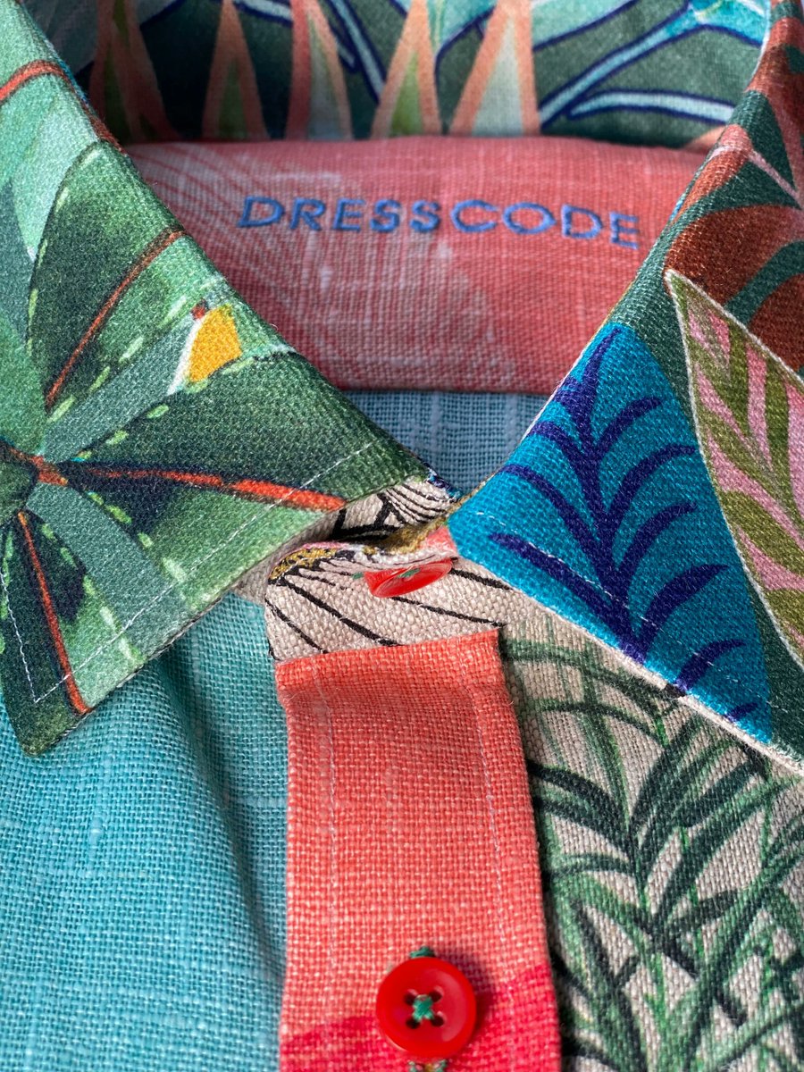 dresscodeshirts's tweet image. Why ReCode? Our goal is to create a sustainable fashion solution by combining our knowledge and skills. Working with the best  - sustainable materials, innovative design and hand-crafted tailoring. 

#RecycledFabric #Upcycling #MadeOnDemand #GeekLuxe #bestshirtsever #shirtlife