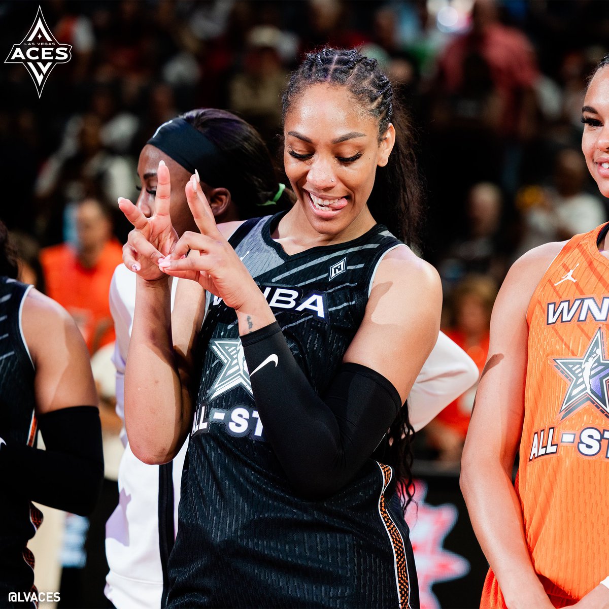 One thing we know <a href="/_ajawilson22/">A'ja Wilson</a> is always ready to flick up 😝✌️

#WNBAAllStar