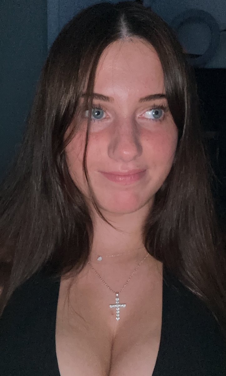 fayesxh tweet media