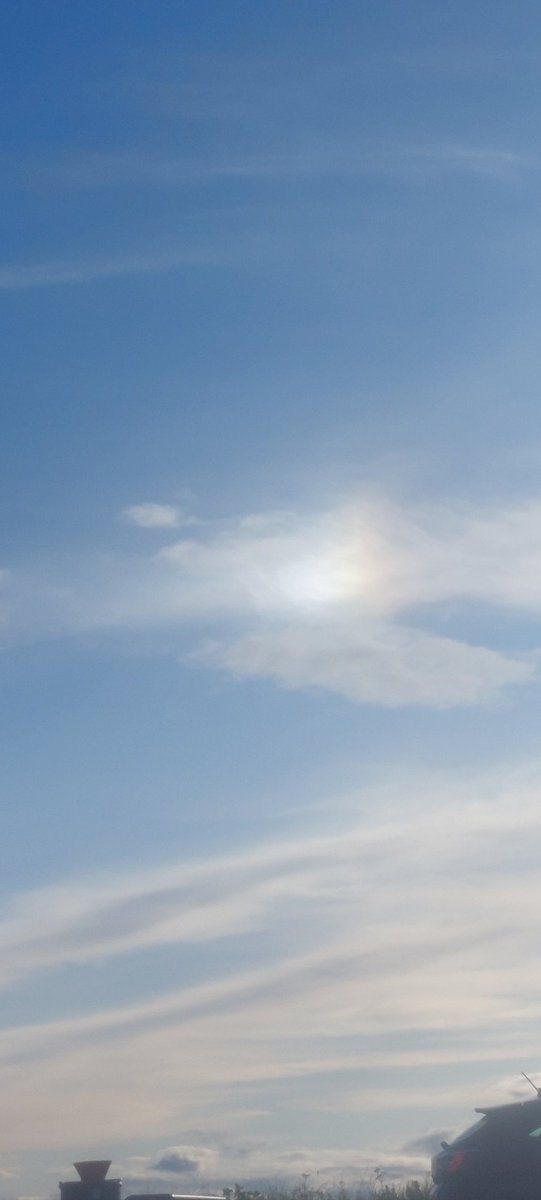 krafty148's tweet photo. #sundog over the #dundeelaw tonight

#sunnydundee #sunnyscotland #visitscotland #visitdundee #Dundee https://t.co/MUZRhPMrr1