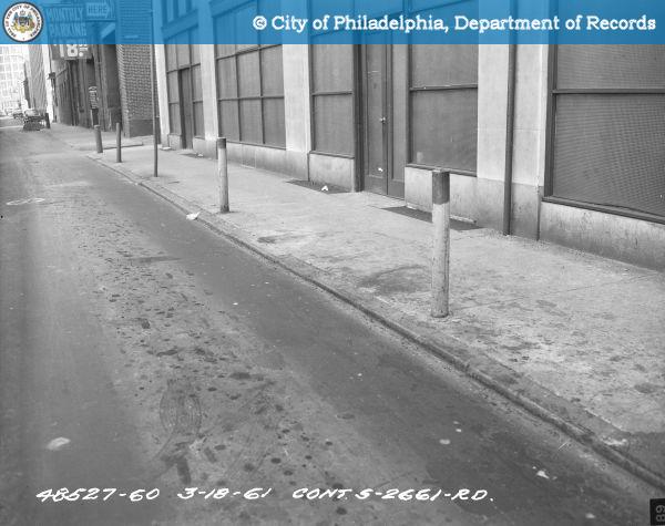 HistoricPHL's tweet photo. March 18, 1961: Contract S - 2661 - R.D. - Juniper Street - Arch to Vine Streets: Juniper Street Arch to Cherry Street - North on E.H.L. from Appletree Street. 
https://t.co/RHyzHiCEo6 https://t.co/eJYH8KIMik