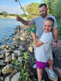 Lincoln_Police's tweet photo. LPD is currently searching for 11yoa Eva Grant and 8yoa James Grant. They were last seen riding their bikes near 14th &amp;Galloway at 12:30 today. Eva is 4’10” 100 lbs riding a purp bike w/a slv helmet. James is 4’3” 60lbs riding a red bike w/a blu helmet. Call 441-6000 with info https://t.co/ycHZmKMxQu