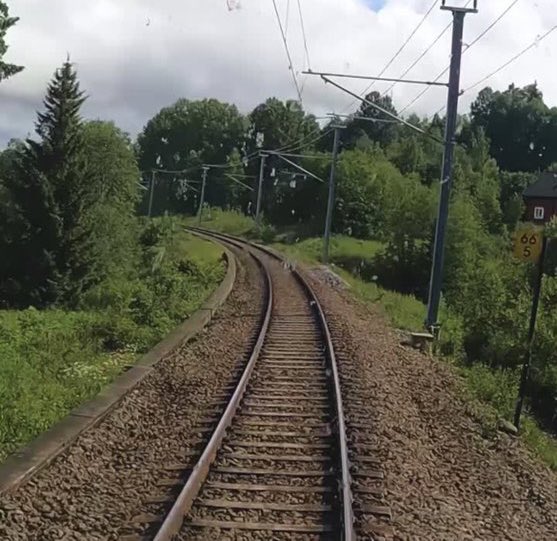 Marhaag's tweet photo. Dyrt                                                Ikke dyrt https://t.co/EekrYUljk1