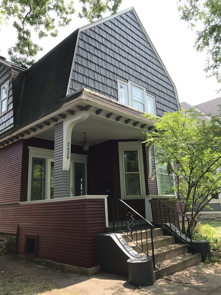 KDPainting's tweet photo. Loved working on the details of this historic Minneapolis home.

Paint specs:
Duration Low Luster:
Body: Behr Divine Wine
Light Trim: Behr French Silver
Medium Trim: Behr Antique Tin
Dark Trim: Behr Cracked Pepper

Stain:
Cabot Australian Timber Oil: Honey Teak https://t.co/2c9oA5FSHn