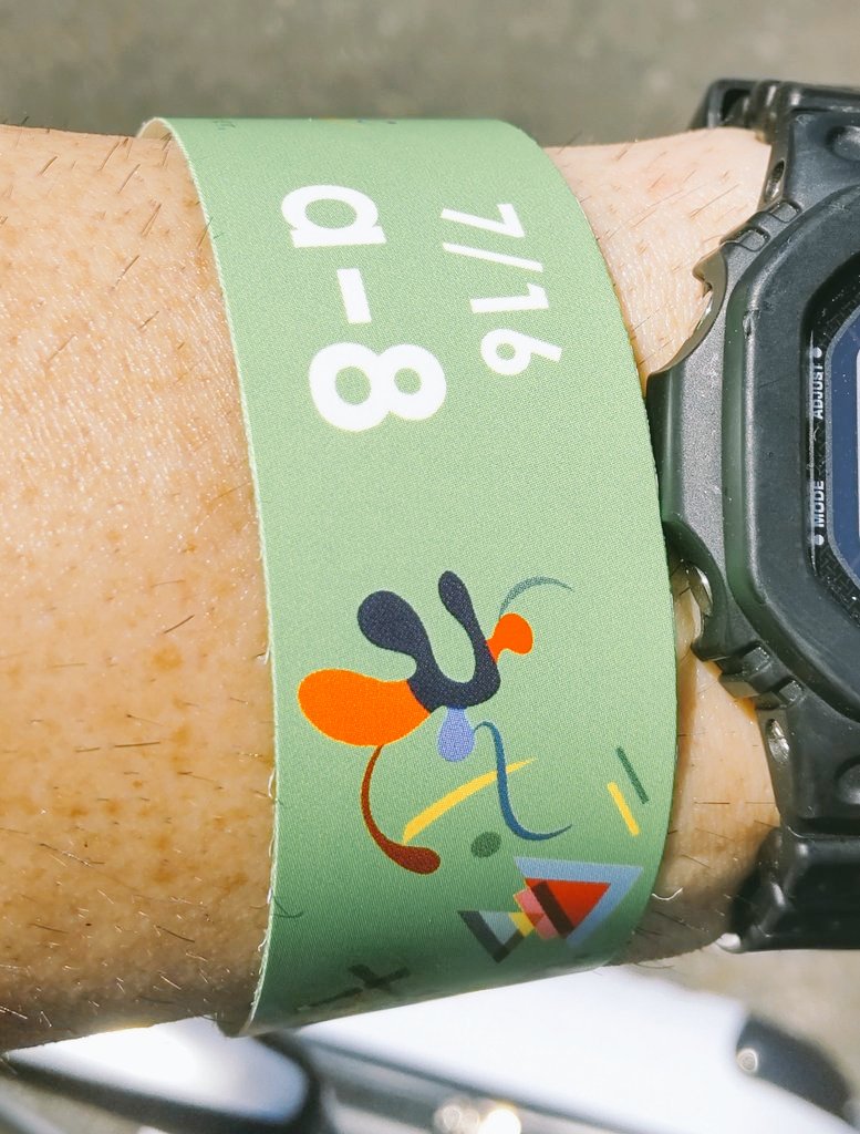 NaokiRyukatei's tweet photo. #apbankfes2023 
#MrChildren
#アイナジエンド 
#backnumber 
あっという間の4時間半でした
自由に踊りながら歌うアイナジエンドさん
泣きそうな顔で感情を込めて歌う桜井さん
「誰もひとりにさせない為に音楽がある」と強いメッセージを会場のみんなに送るback nunberの清水依与吏さん　最高でした！ https://t.co/xDSEeDlDsL