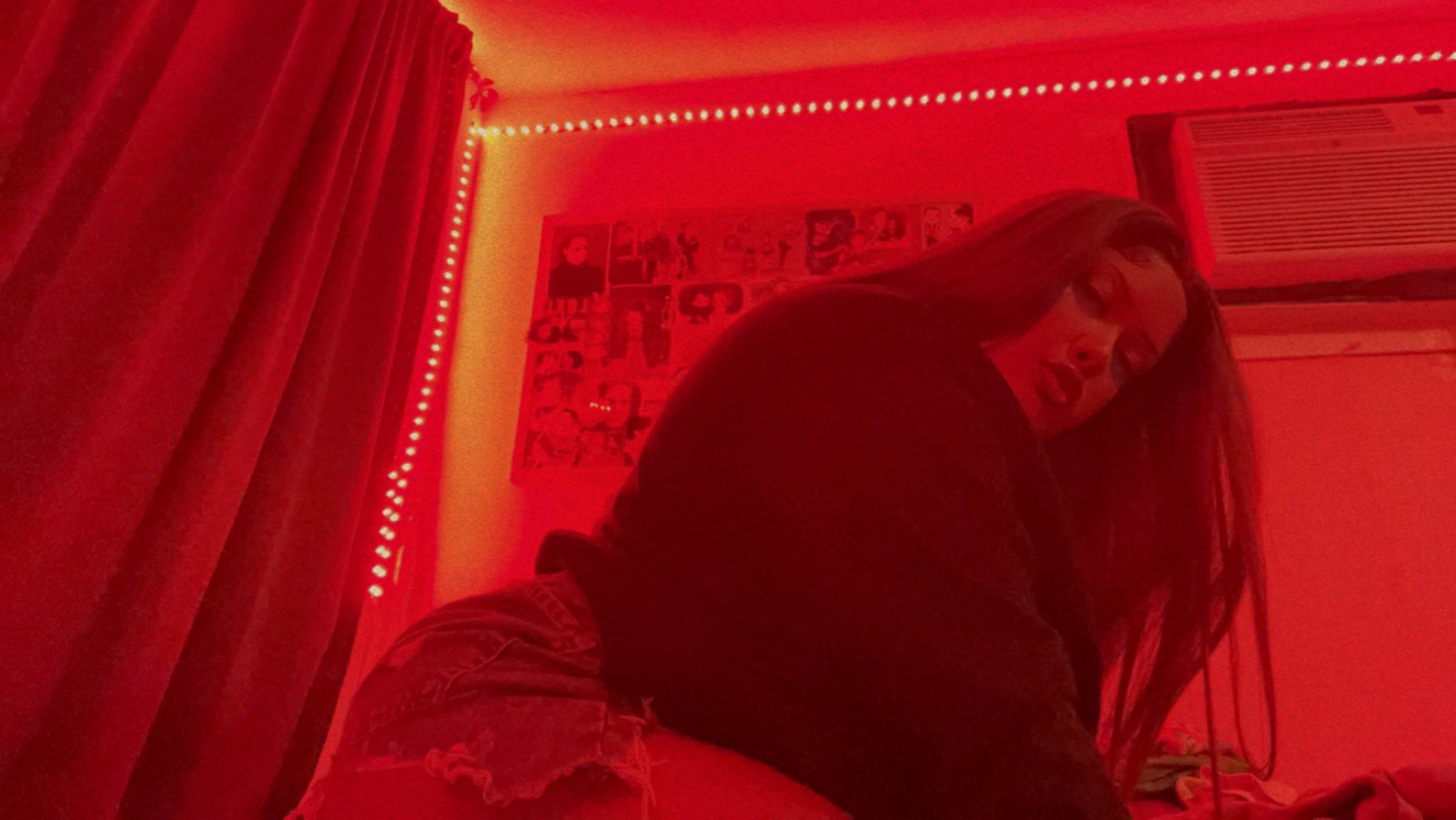 2 pic. imagine getting to worship this fat ebony ass every day 🤭 • findom finD finsub beta simp goon paypig relapse ass assworship tits bigtits ebonydomme humanatm finbrat brat bbw gamerdomme hypnodomme bnwo • https://t.co/0rkItUxUdr
