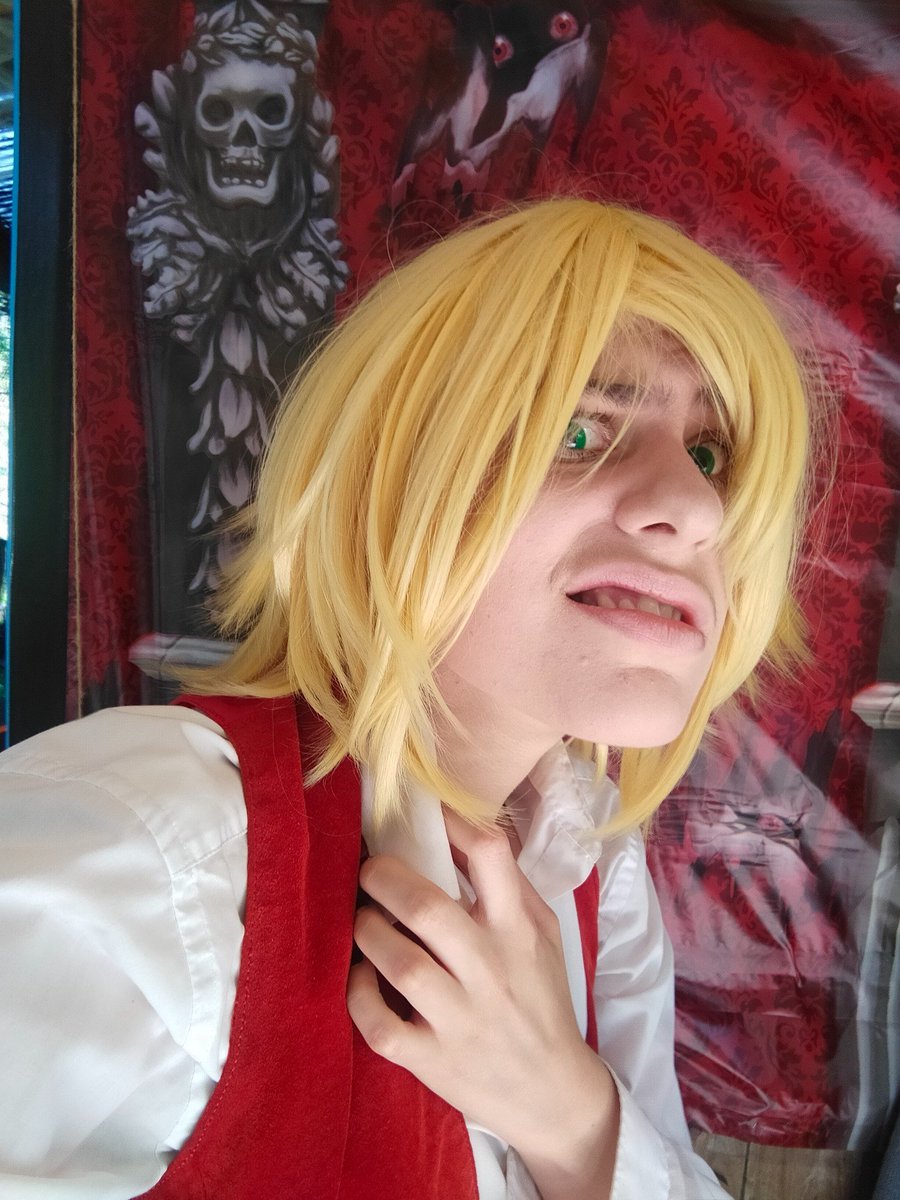 Images taken seconds before Hyde just outright bites someone with malice 

 #jekyllandhyde  #jekyllandhydecosplay #edwardhyde #theglassscientists  #tgsedwardhyde #tgshyde 
#theglassscientistshyde  #edwardhydecosplay #theglassscientistscosplay #cosplay