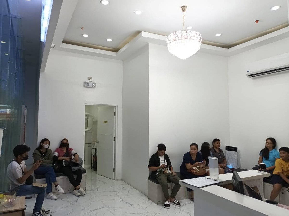 CityMallPh's tweet image. Say Cheese!!!📷📷 Show off that perfect smile with the help of Dr. James Dental Clinic! Open daily from 9AM to 9PM at CityMall Calamba
#CityMallPH #drjamesdentalclinic #Calamba